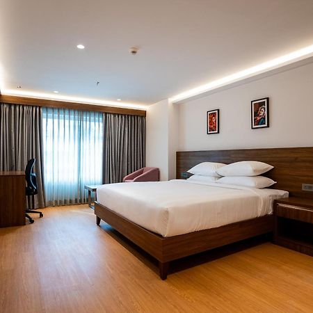 Lilac Hotel Гуруваюр Экстерьер фото