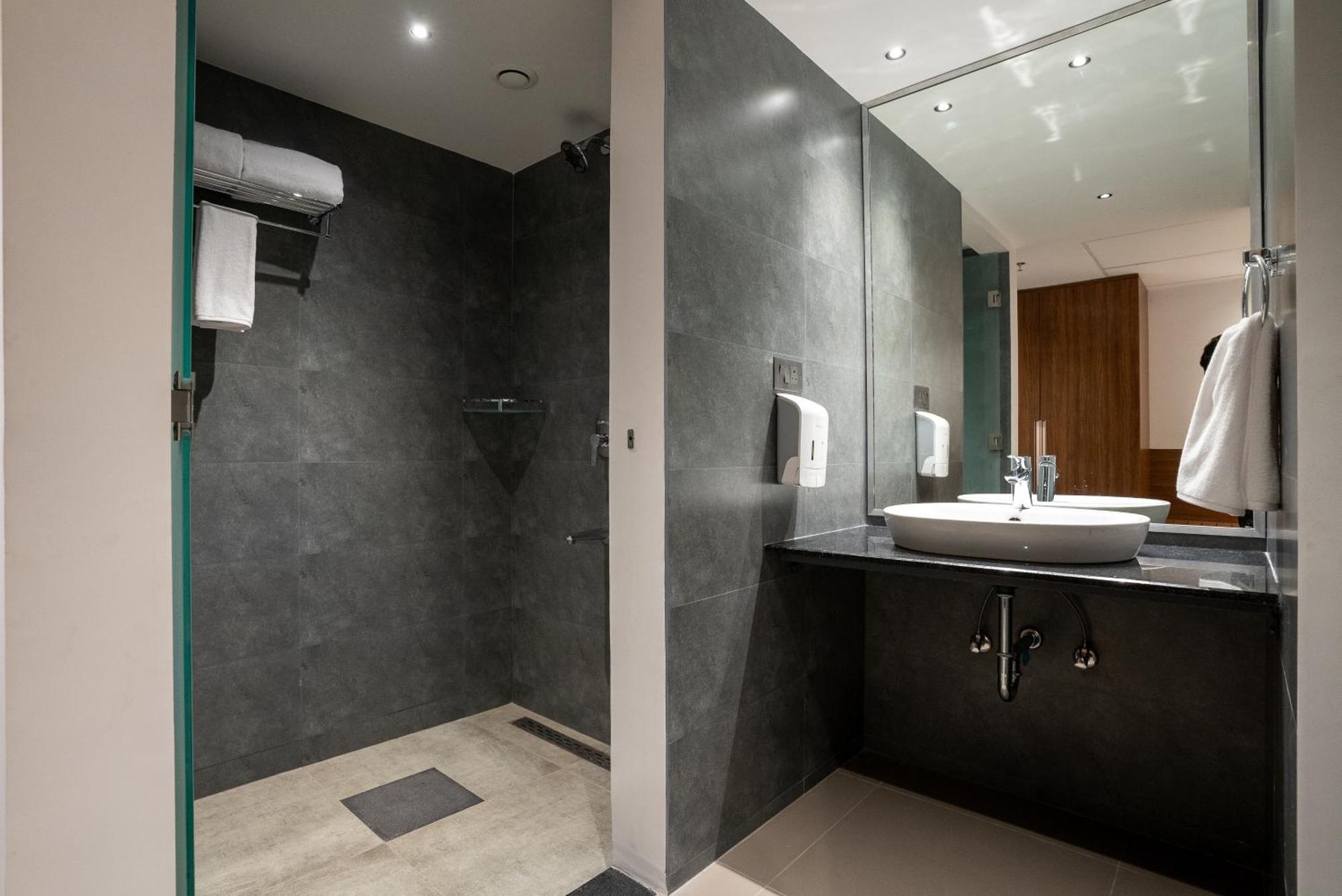 Lilac Hotel Гуруваюр Экстерьер фото