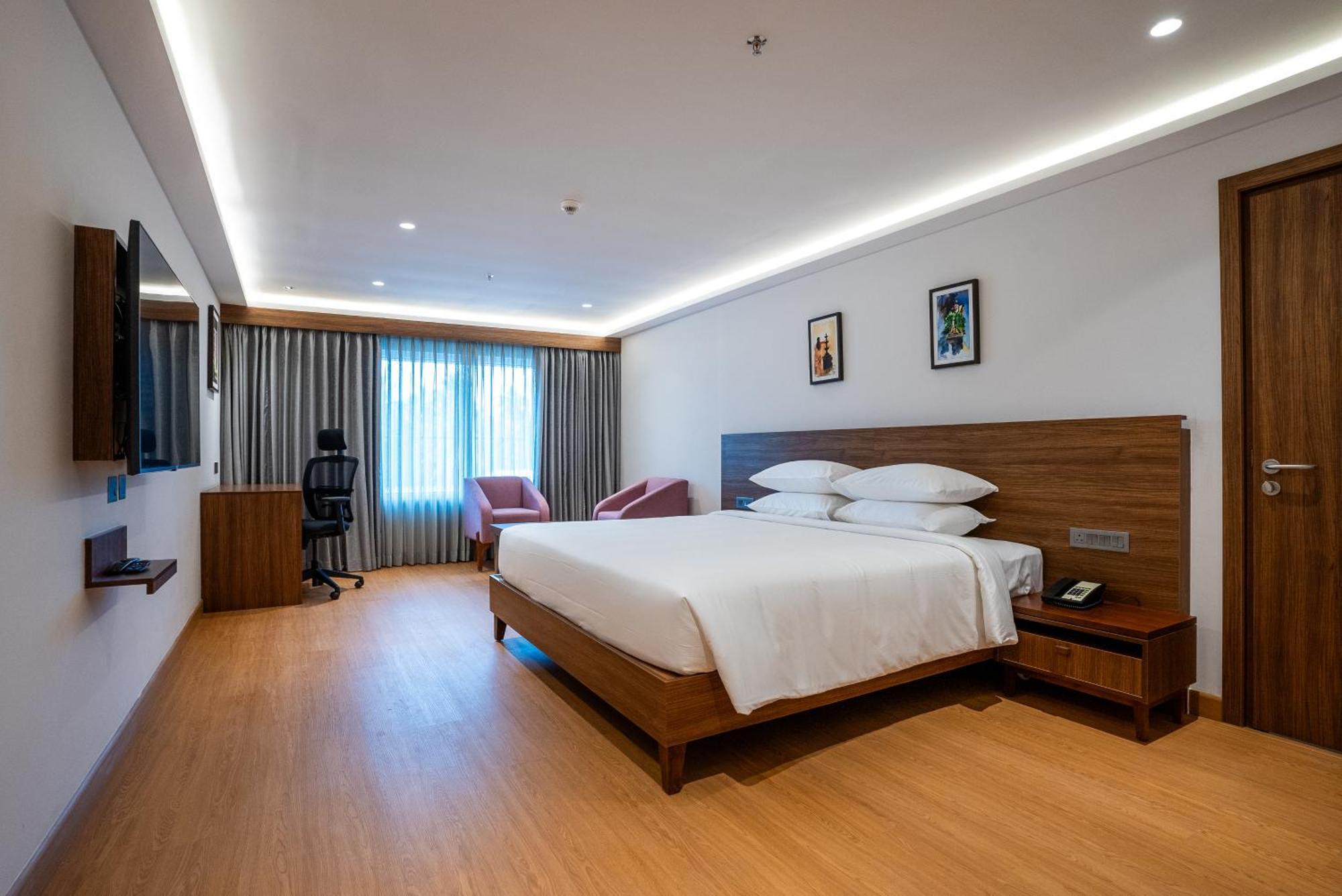 Lilac Hotel Гуруваюр Экстерьер фото